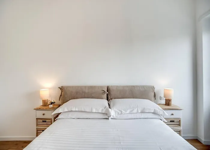 Naos Close Popolo Square Apartamento