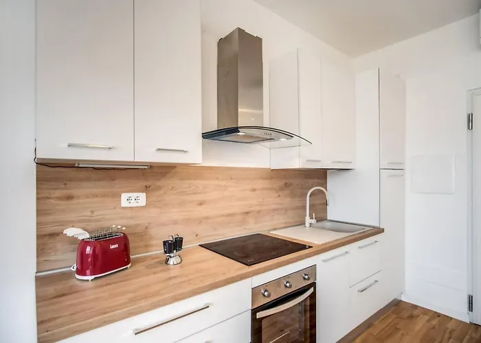 Naos Close Popolo Square Apartamento *