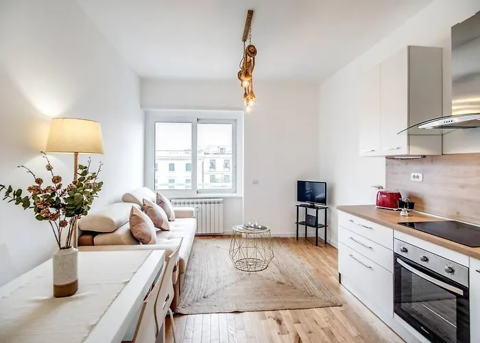 Naos Close Popolo Square Apartamento *